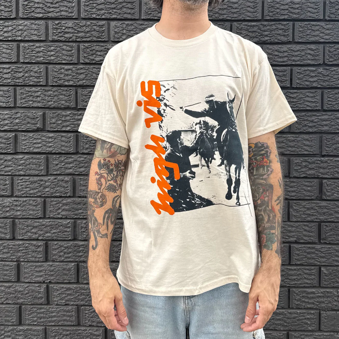 "Guided Tour" T-Shirt - Image 3